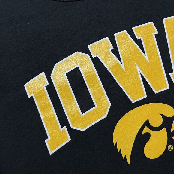 Iowa Hawkeyes Sweatshirt Mens Large Black Crewneck Vintage Jerzees Pullover - Picture 3 of 9